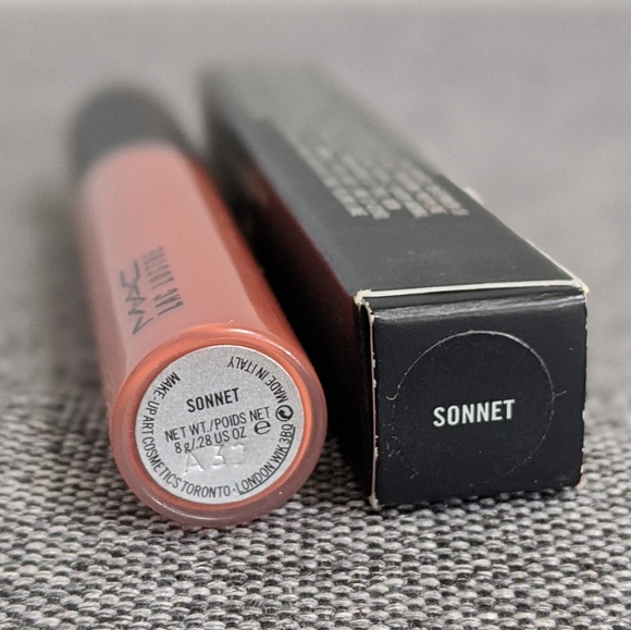 MAC Cosmetics Lac Lustre Liquide Semi-Mat "Sonnet" Lip Gloss - Picture 4 of 4